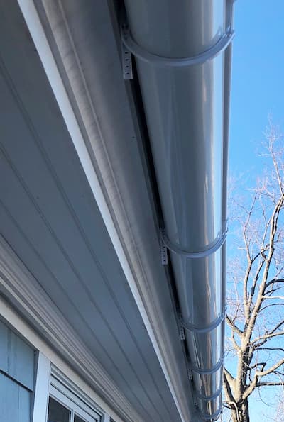 New London CT Half Round Gutters